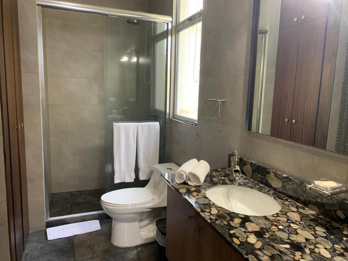 Casa Penas Siglo Xxi Hotel Guayaquil